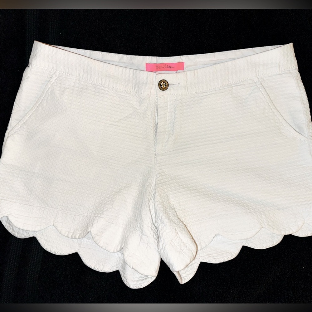 Lilly Pulitzer White Buttercup Short Scalloped Hem